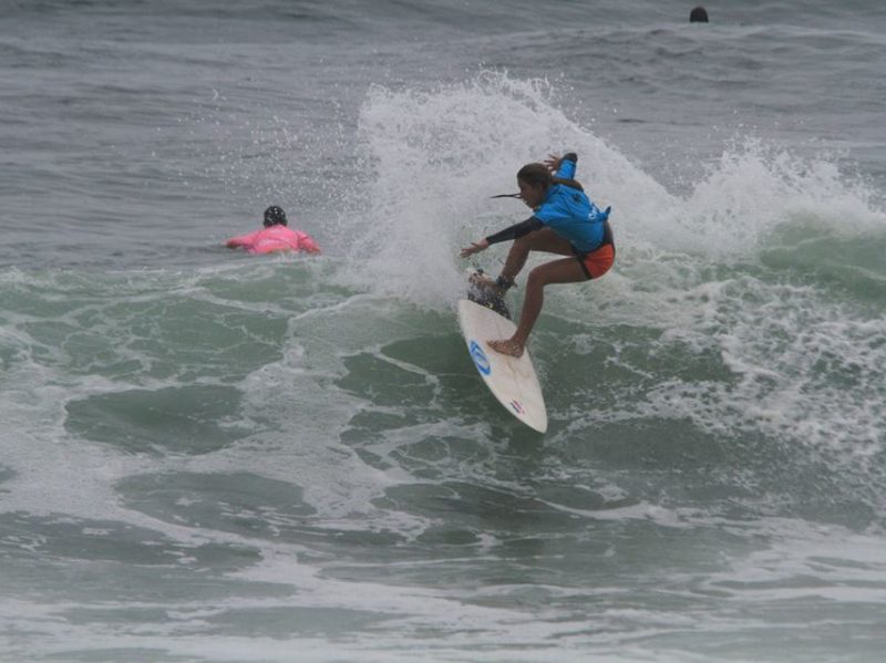 julissa-matamoros-foto-pasa-surf