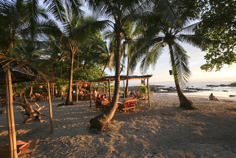 ranchos-itauna-beach-front-view