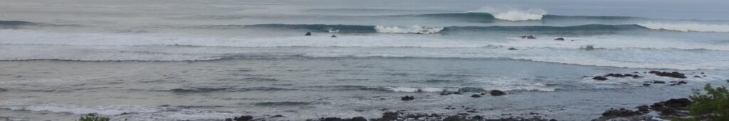 Playa Negra wave
