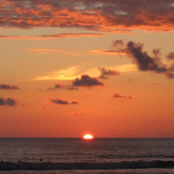 Dont forget to see a sunset at the beach in Costa Rica! Quite spectacular! .…